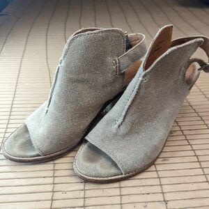 Frye Shoes Courtney Womens 6.5B ash Suede Booties Slingback Open Toe